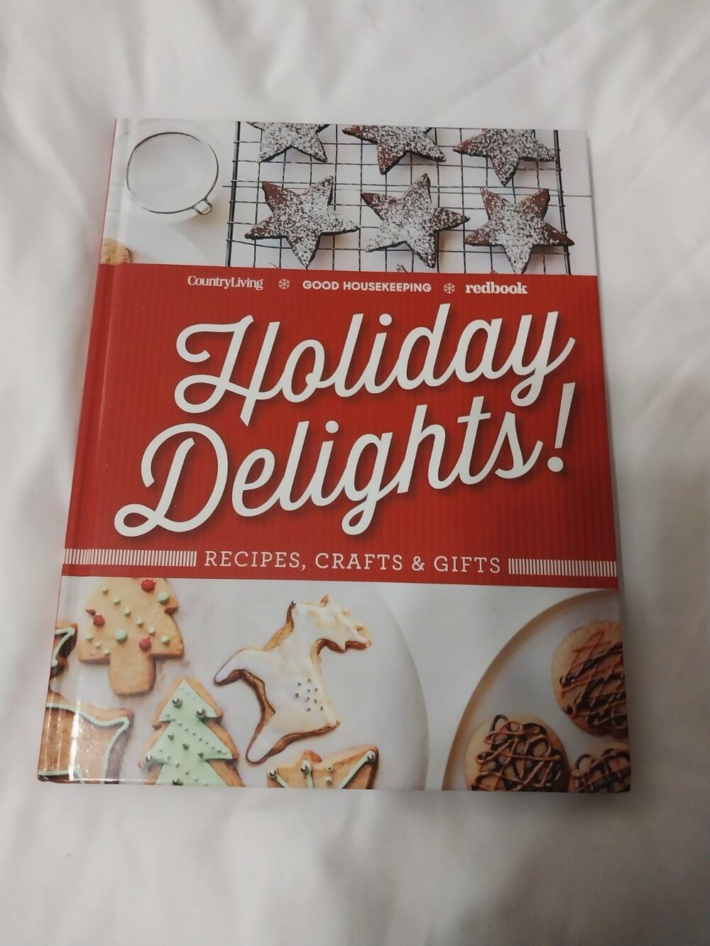 Holiday Delights Recipe Craft & Gifts Book
